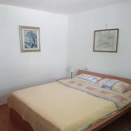 Przic House Apartment Negotin